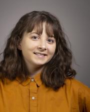 photo of Kirsten Taylor